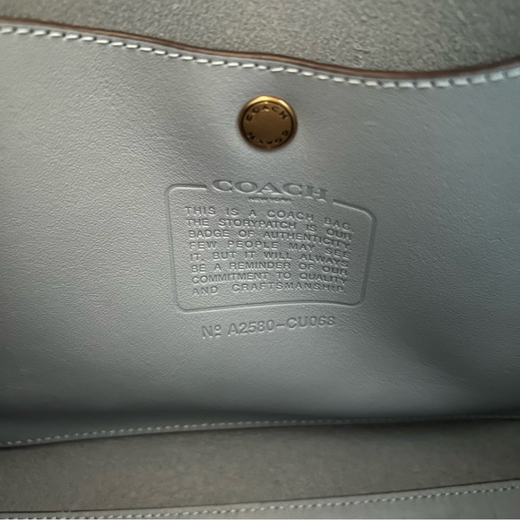 Coach Brooklyn 28 Shoulder Bag in Bluebell - Picture 13 of 16